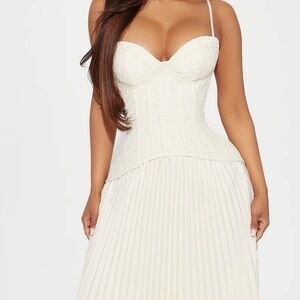 Fashion Nova Daniella Lace Corset Pleated Maxi Dress